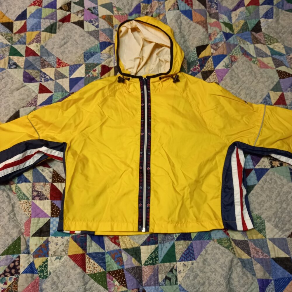 Light weight vintage cropped tommy girl windbreaker size Medium